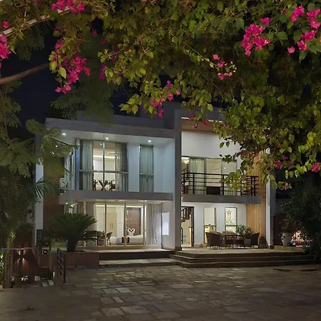 Hotel Royal Villa